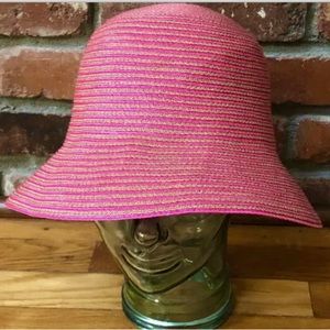 Eric Javits Buclet style hat straw OS